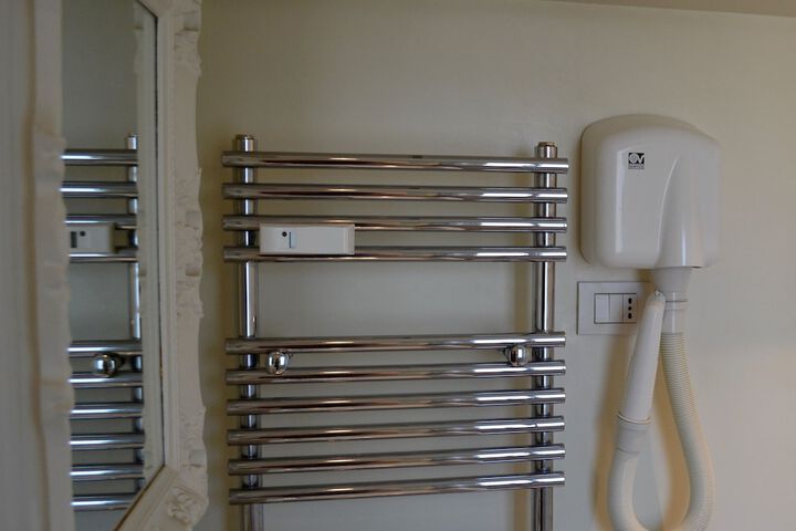 Room 30 of 41