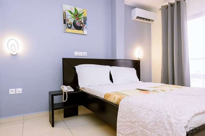 Room 8 of 29