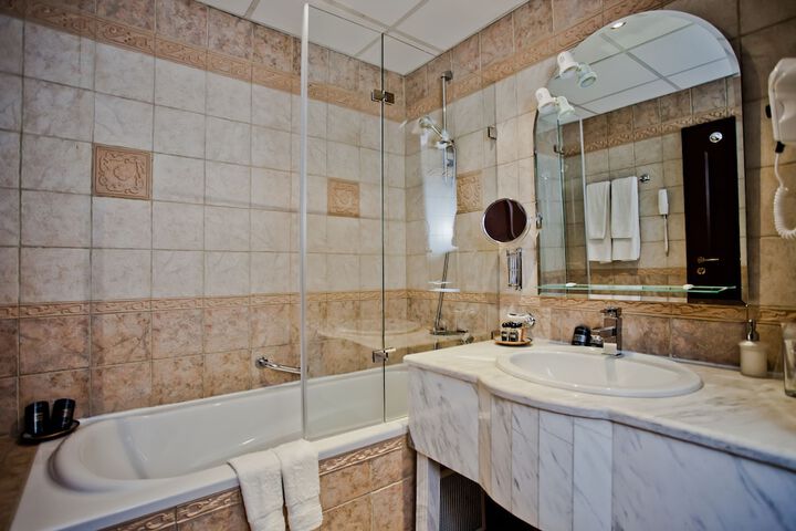 Bath Photo