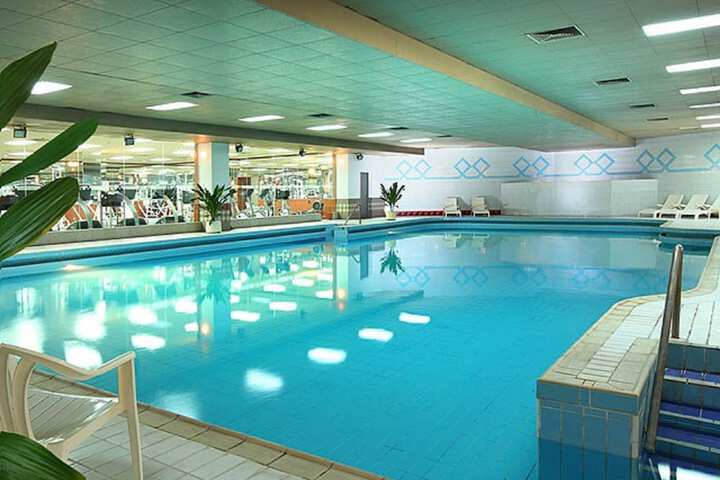 Hotel with Pool