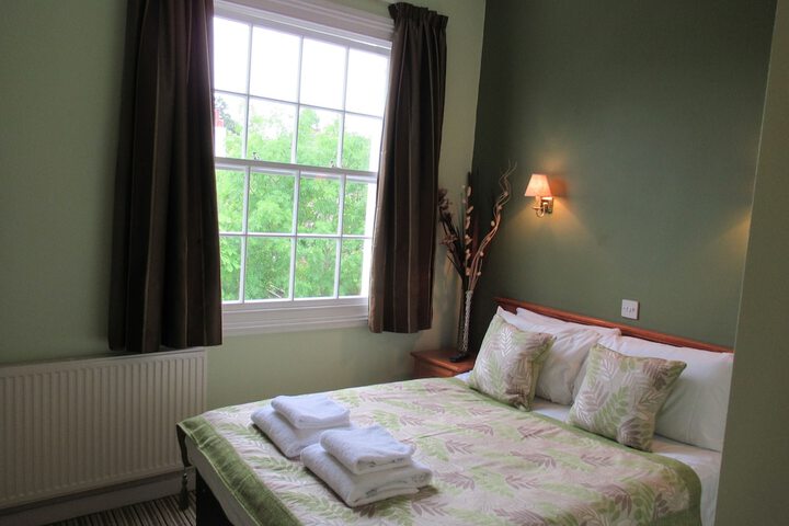 Room 10 of 47