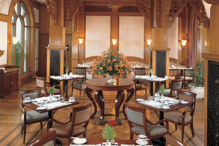 Dining 70 of 97