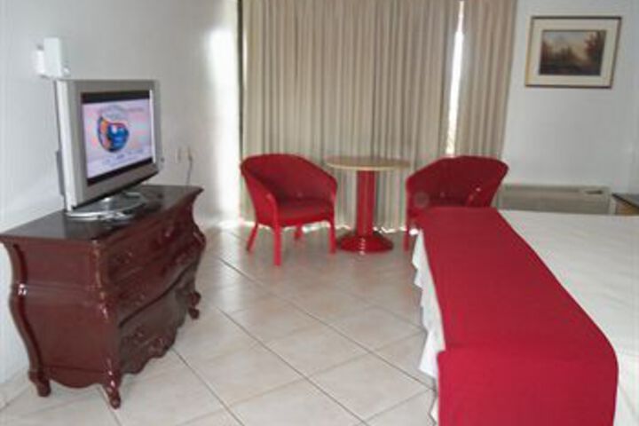 Standard Suite