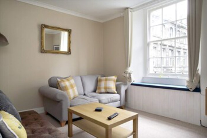 Room 12 of 44