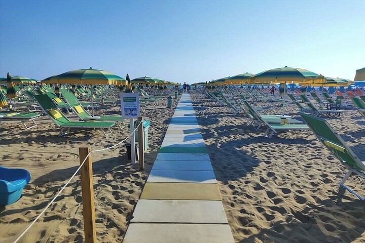 Beach 117 of 119