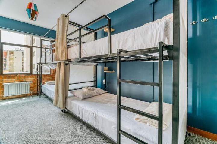 Room 3 of 41