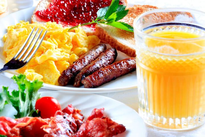 Breakfast meal
