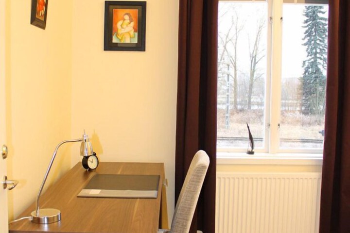 Room 21 of 32
