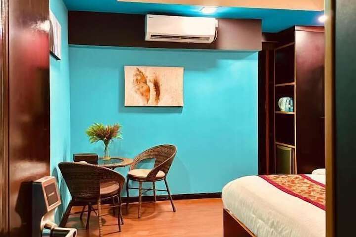 Room 3 of 24
