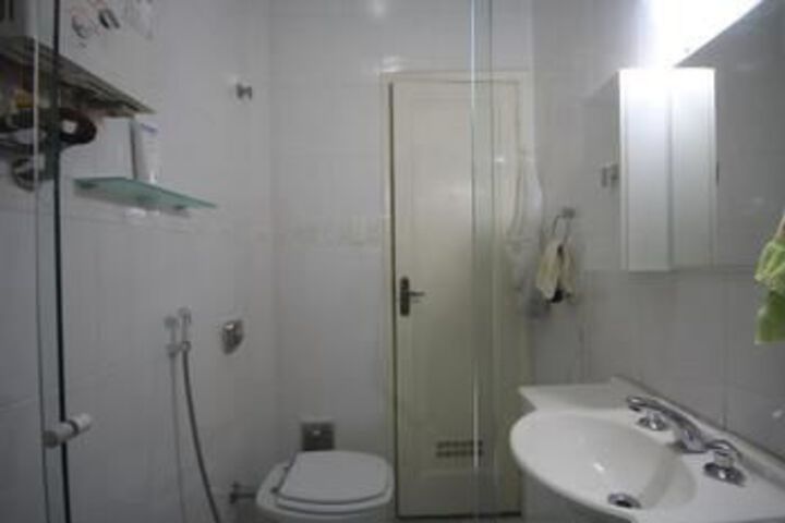 Room 2 of 24