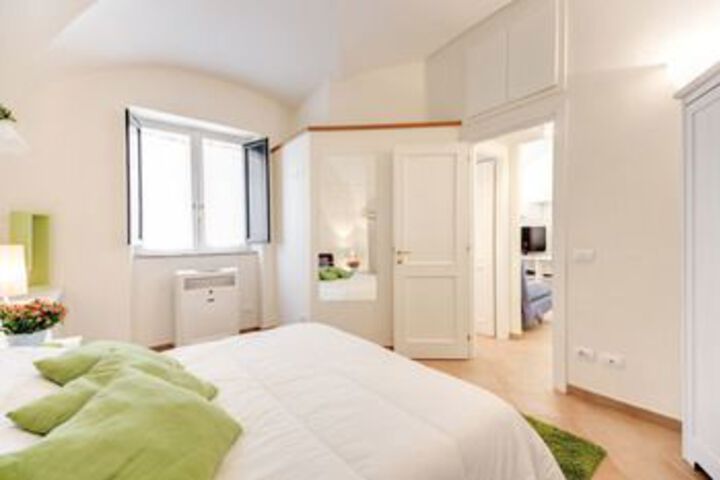 Room 125 of 330