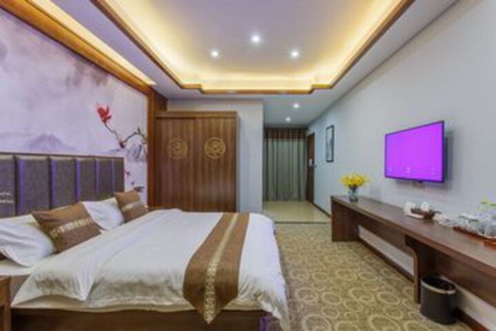 Room 25 of 67