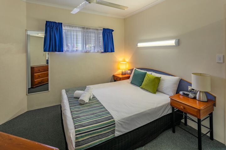 Room 17 of 126