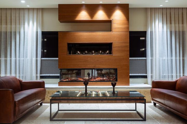 Hotel Interior 10 of 97