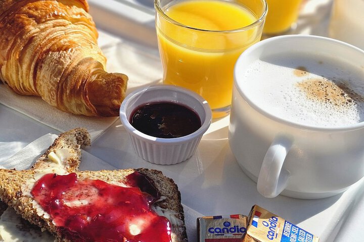 Breakfast meal