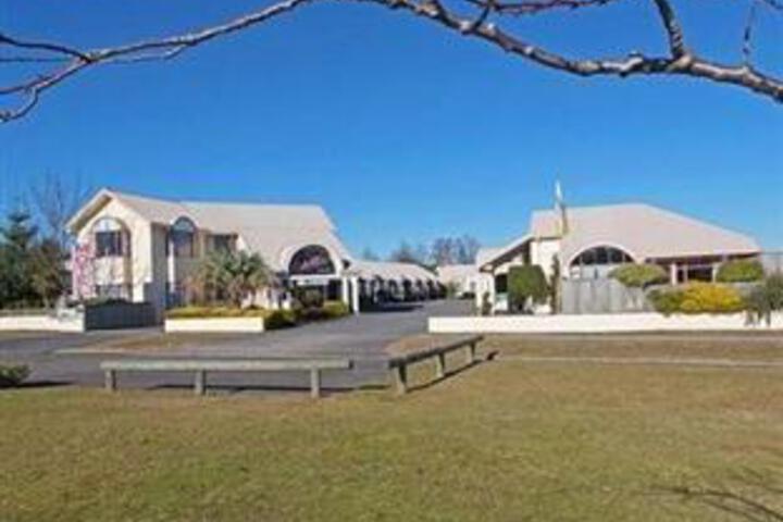 Catellis of Taupo Motel