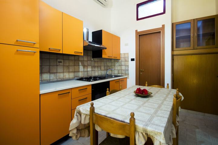 Room 20 of 76