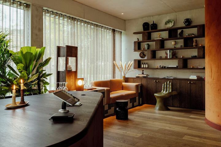 Hotel Interior 4 of 54