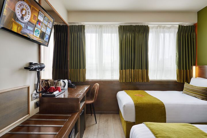 Room 30 of 55
