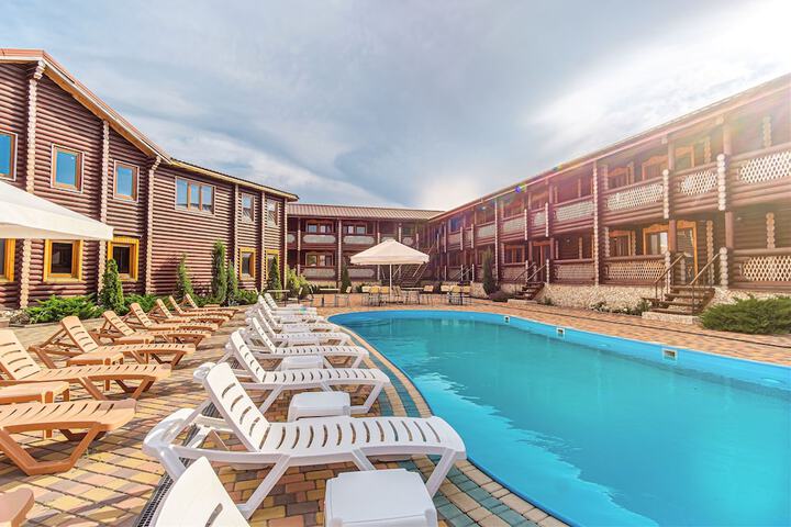 Hotel 1 of 32