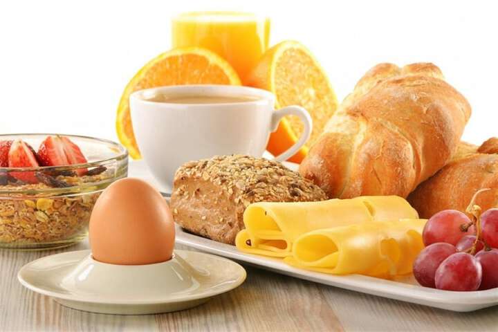 Breakfast buffet