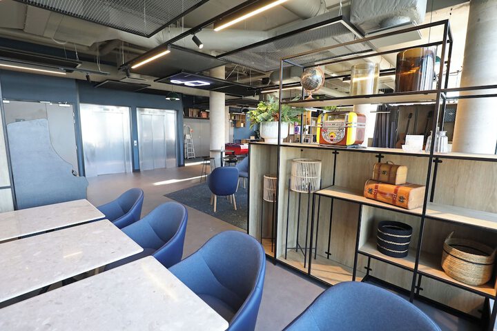 Lobby sitting area