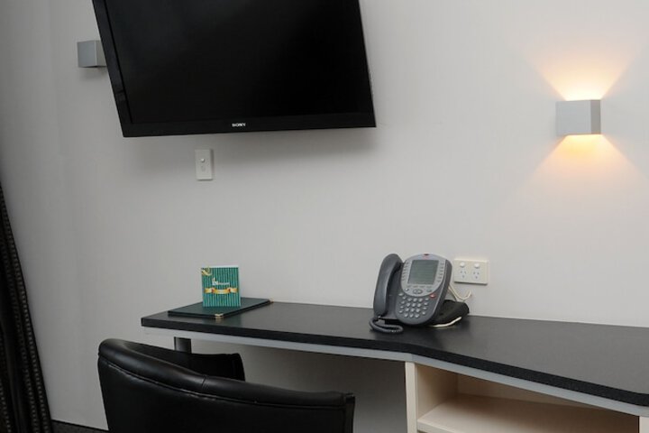 Room 9 of 44