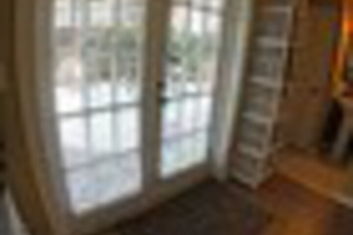 Room 26 of 192