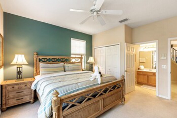 Room 14 of 19