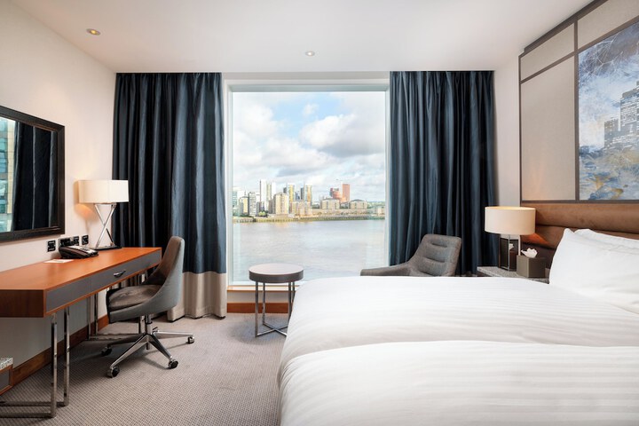 Room 58 of 347