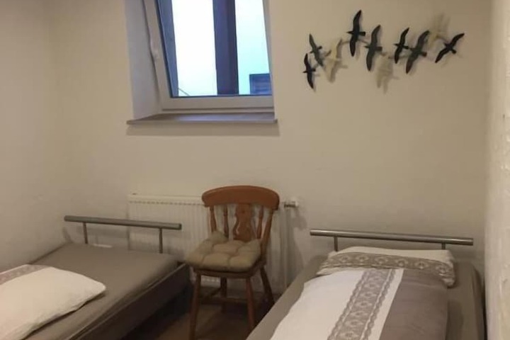 Room 7 of 49