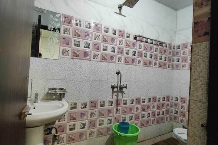 Room 69 of 92