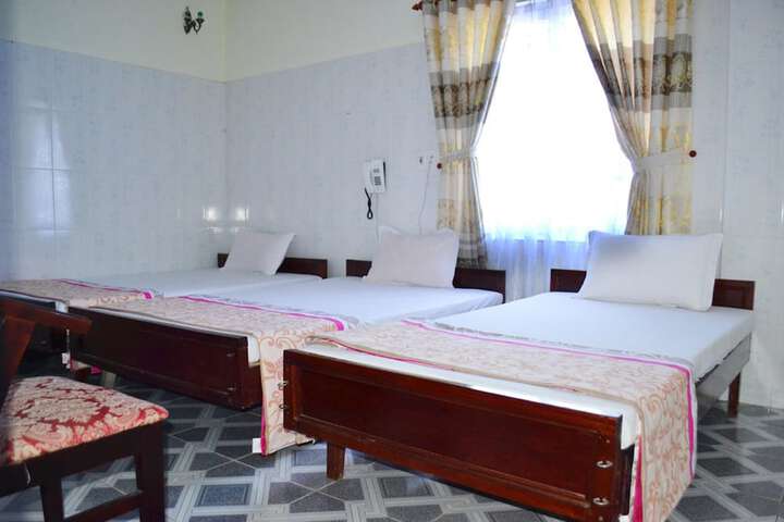 Room 19 of 49