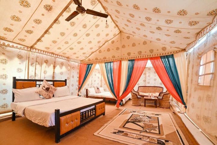 Room 3 of 14
