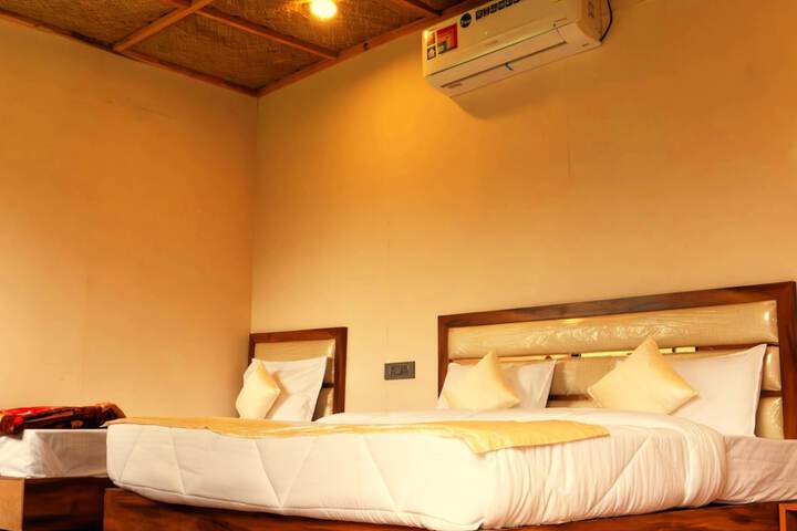 Room 5 of 23