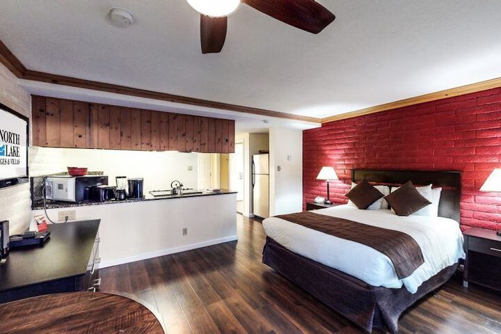 Room 12 of 61