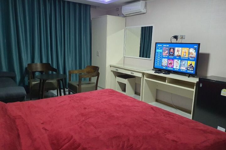 Room 22 of 116