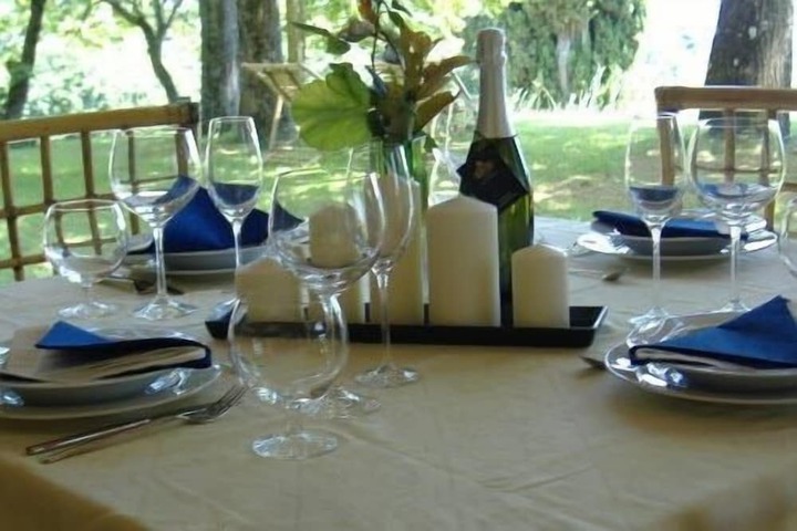Dining 49 of 61