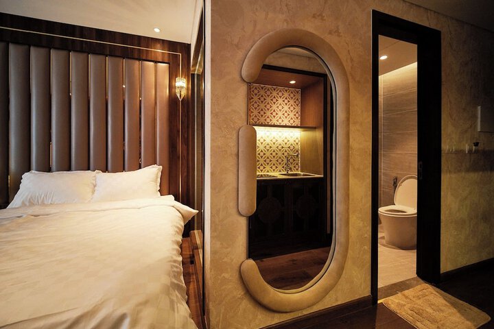 Room 55 of 130