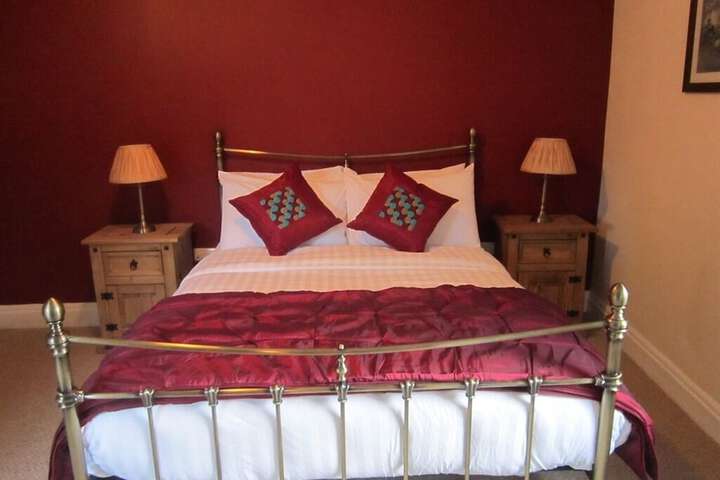 Room 3 of 27