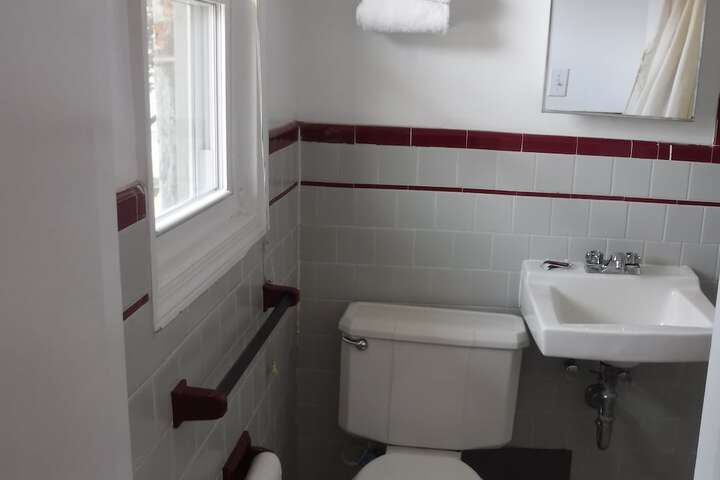 Room 12 of 23
