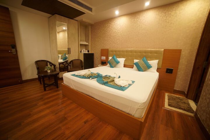 Room 20 of 48