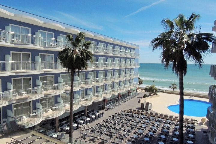 Hotel 141 of 153