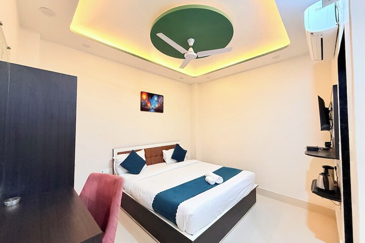 Room 9 of 67