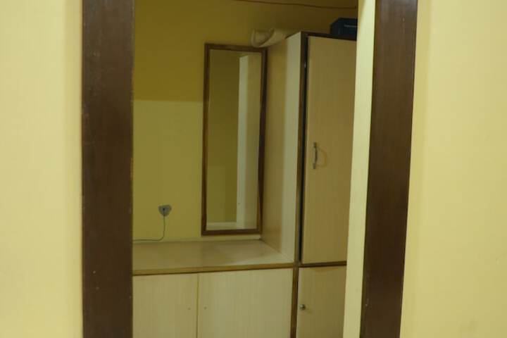 Room 28 of 45