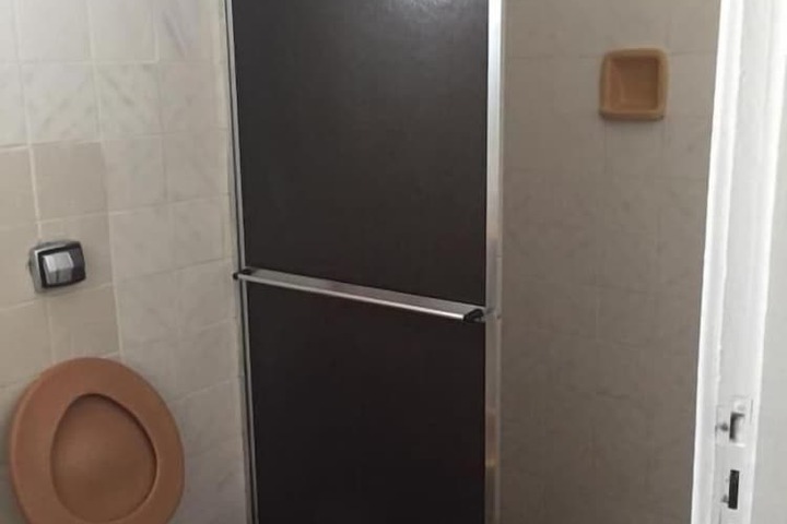 Room 7 of 13