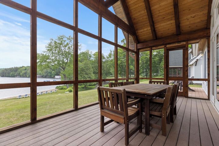 Terrace/Patio 99 of 135