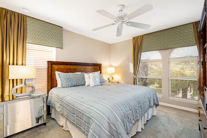 Room 2 of 55
