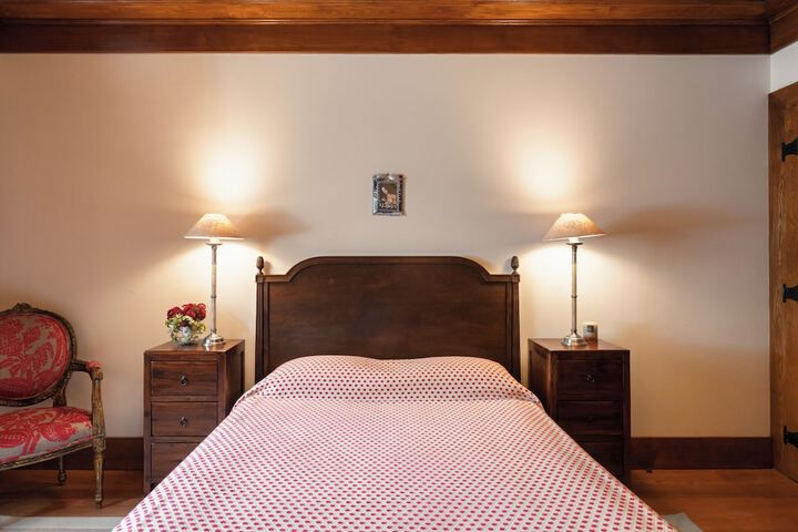 Room 80 of 154