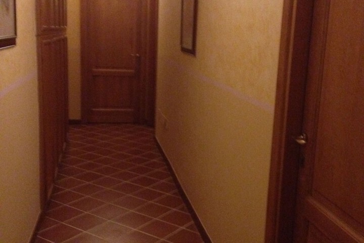 Ballroom/Hall 116 of 142
